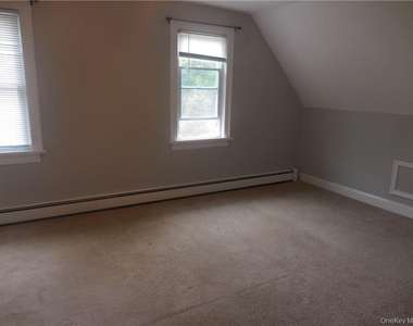 43 S Ohioville Road - Photo Thumbnail 29