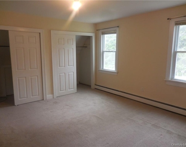 43 S Ohioville Road - Photo Thumbnail 19