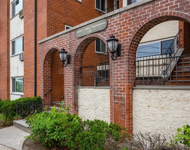 900 Midland Avenue - Photo Thumbnail 1