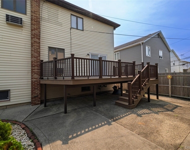 580 E. Pine Street - Photo Thumbnail 20