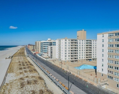 580 E. Pine Street - Photo Thumbnail 30