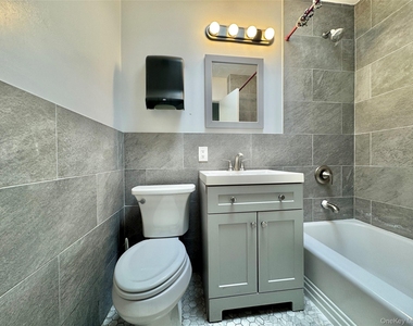 2730 Francis Lewis Boulevard - Photo Thumbnail 6
