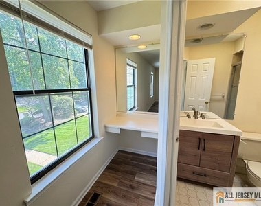 3606 Cricket Circle - Photo Thumbnail 14