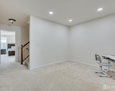 14 Hyacinth Lane - Photo Thumbnail 25