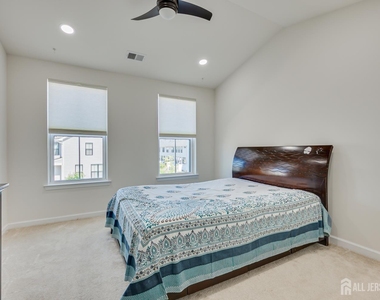 14 Hyacinth Lane - Photo Thumbnail 26