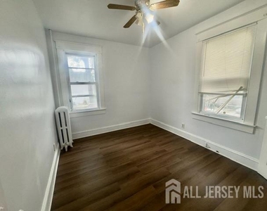 50 Harvey Street - Photo Thumbnail 6