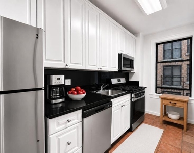 425 Riverside Drive - Photo Thumbnail 1