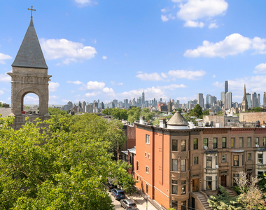 582 2nd Street - Photo Thumbnail 13