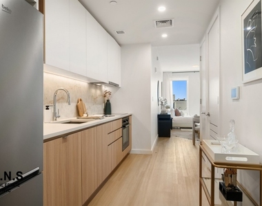 1042 Atlantic Avenue - Photo Thumbnail 8