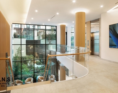 1042 Atlantic Avenue - Photo Thumbnail 13
