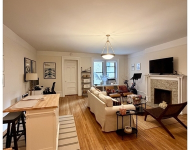 302 W 78th Street - Photo Thumbnail 1