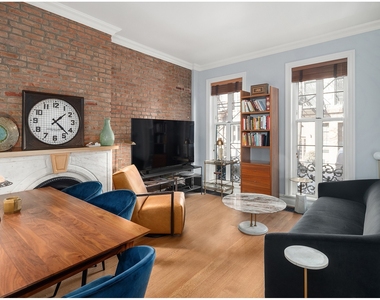 158 W 10th Street - Photo Thumbnail 1