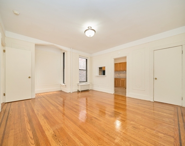 416 E 89th Street - Photo Thumbnail 6