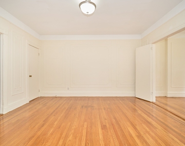 416 E 89th Street - Photo Thumbnail 8