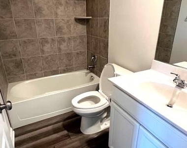 98 Extrovert Dr - Photo Thumbnail 22