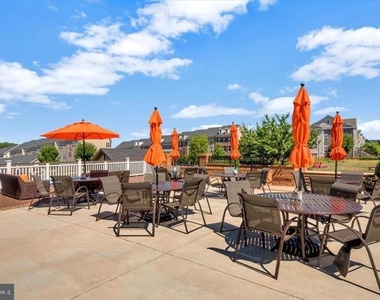 255 Aspen Road - Photo Thumbnail 22