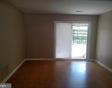 11783 Cotton Mill Drive - Photo Thumbnail 5