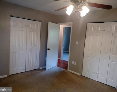 11783 Cotton Mill Drive - Photo Thumbnail 6
