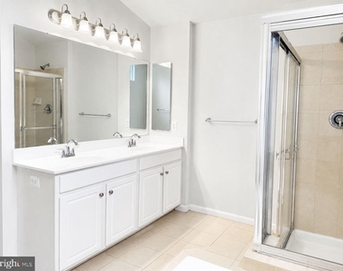 12489 Pfitzner Court - Photo Thumbnail 19