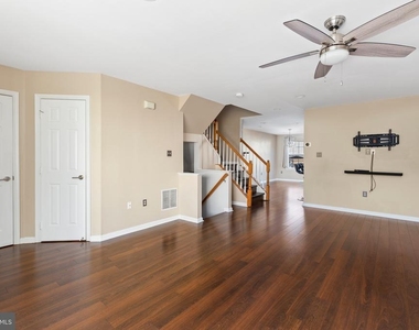 3343 Cape May Court - Photo Thumbnail 5