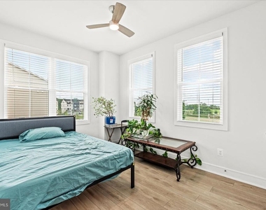 42086 Picasso Square - Photo Thumbnail 22