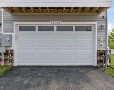 42086 Picasso Square - Photo Thumbnail 35