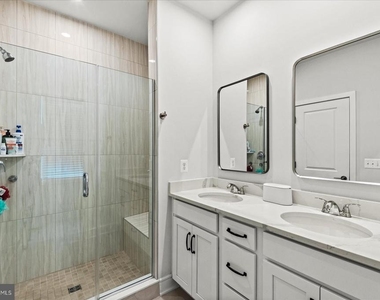 42086 Picasso Square - Photo Thumbnail 20