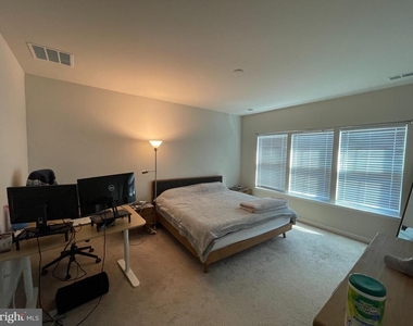 22264 Foundation Drive - Photo Thumbnail 18