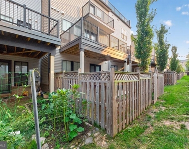 42302 Crawford Terrace - Photo Thumbnail 27
