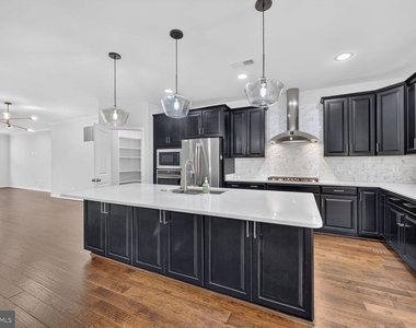 42302 Crawford Terrace - Photo Thumbnail 8