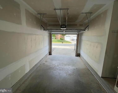 23530 Hopewell Manor Terrace - Photo Thumbnail 18