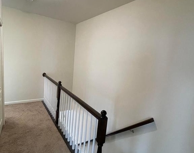 23530 Hopewell Manor Terrace - Photo Thumbnail 13