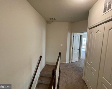 23530 Hopewell Manor Terrace - Photo Thumbnail 15