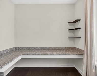 23685 Hopewell Manor Terrace - Photo Thumbnail 7