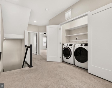 23685 Hopewell Manor Terrace - Photo Thumbnail 19