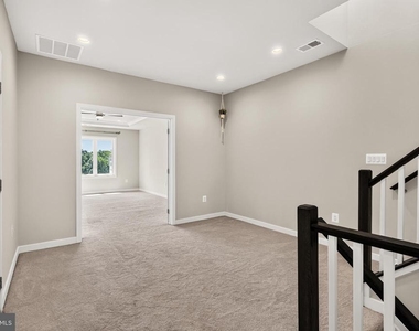 23685 Hopewell Manor Terrace - Photo Thumbnail 18