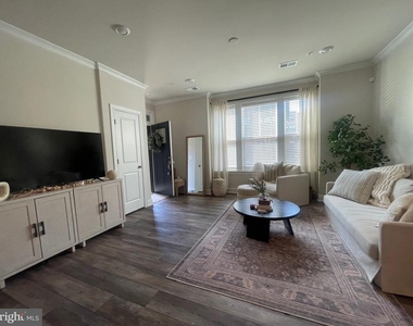43489 Stonewood Crossing Terrace - Photo Thumbnail 8