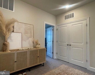 43489 Stonewood Crossing Terrace - Photo Thumbnail 11