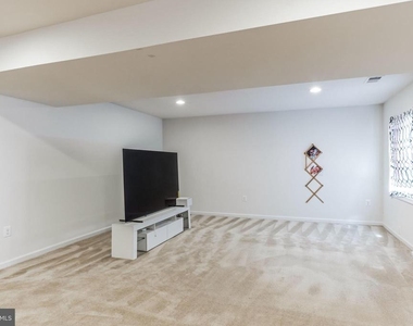 41673 Mcmonagle Square - Photo Thumbnail 28