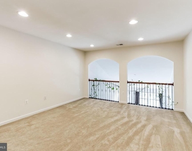 41673 Mcmonagle Square - Photo Thumbnail 17