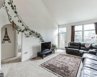 41673 Mcmonagle Square - Photo Thumbnail 10