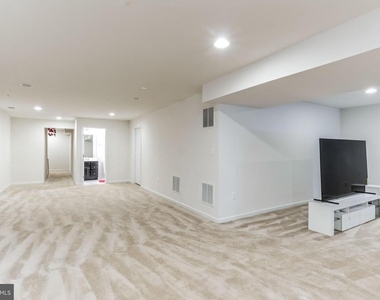 41673 Mcmonagle Square - Photo Thumbnail 25