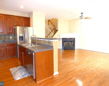 44286 Acushnet Terrace - Photo Thumbnail 6