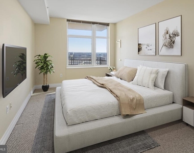 8220 Crestwood Drive - Photo Thumbnail 3
