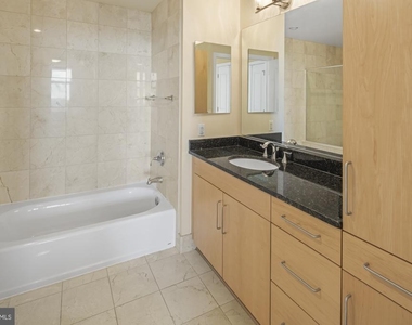 8220 Crestwood Drive - Photo Thumbnail 19