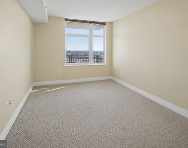 8220 Crestwood Drive - Photo Thumbnail 15