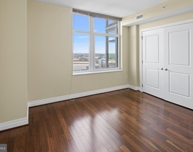 8220 Crestwood Drive - Photo Thumbnail 26