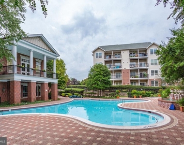 1591 Spring Gate Drive - Photo Thumbnail 32