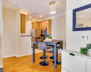 1591 Spring Gate Drive - Photo Thumbnail 9