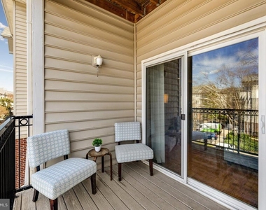 1591 Spring Gate Drive - Photo Thumbnail 6